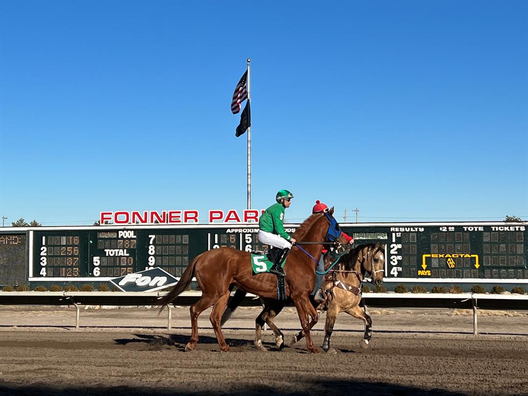 Horse Racing season is back at Fonner Park - Vimarsana News