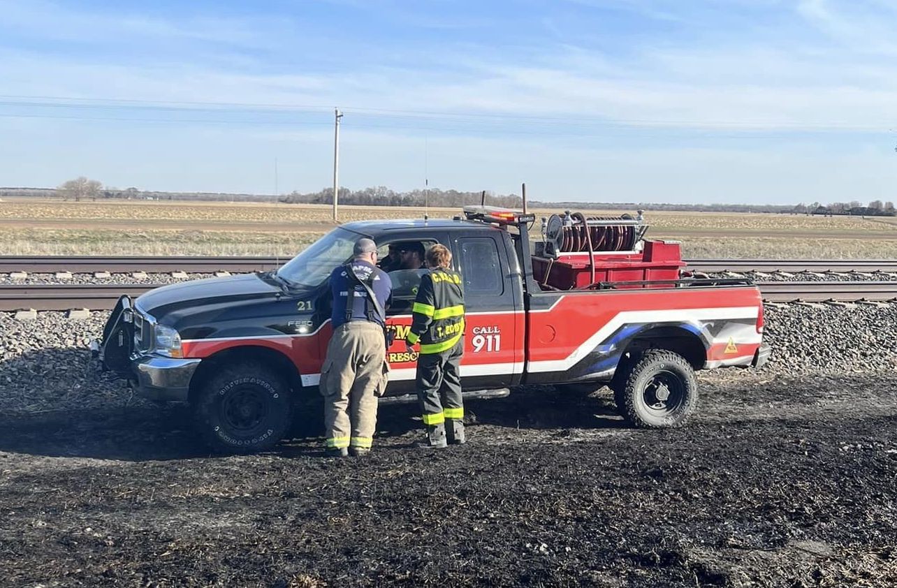 Firefighters battle Merrick County grass fire - Vimarsana News