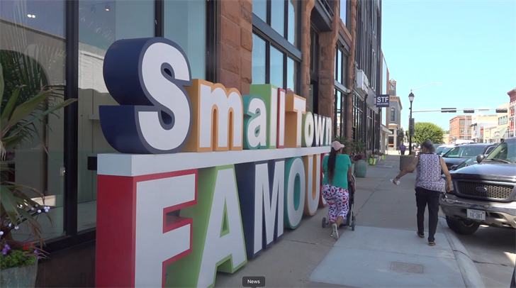 Nebraska softball star makes an appearance in Hastings