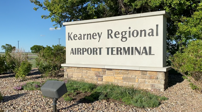 Kearney City Council approves return of daily flights to Chicago starting April 2026