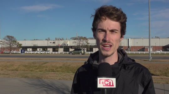 Tyson plant shutdown leaves Lexington residents searching for answers